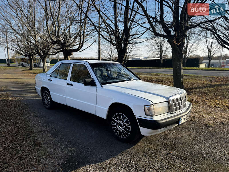 Mercedes-Benz 190 1989 Mercedes-Benz 190 1989