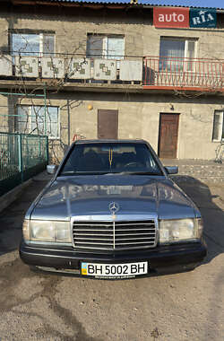 Седан Mercedes-Benz 190 1986 в Веселинове