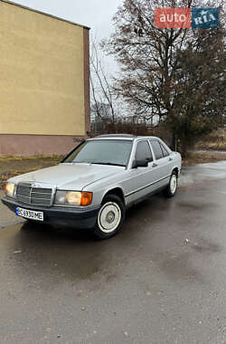 Седан Mercedes-Benz 190 1985 в Львові