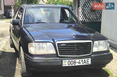 Седан Mercedes-Benz 500K 1994 в Глыбокой