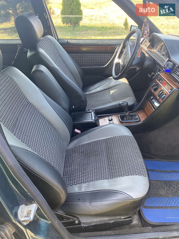 Універсал Mercedes-Benz 500K 1994 в Надвірній