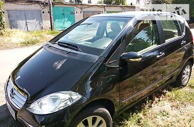 Хетчбек Mercedes-Benz A-Class 2005 в 