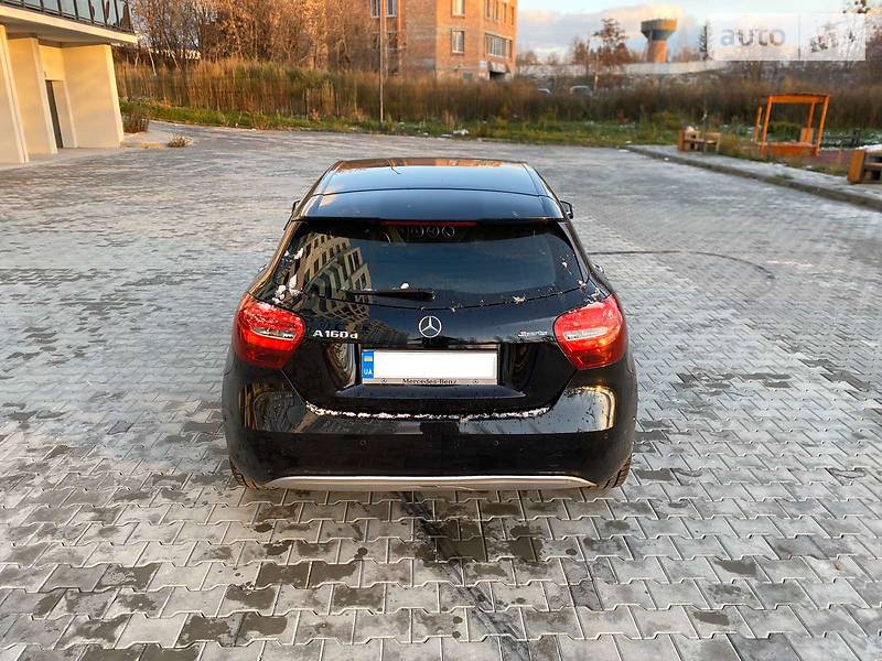 Хетчбек Mercedes-Benz A-Class 2017 в Луцьку