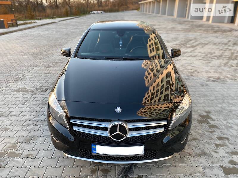 Хетчбек Mercedes-Benz A-Class 2017 в Луцьку
