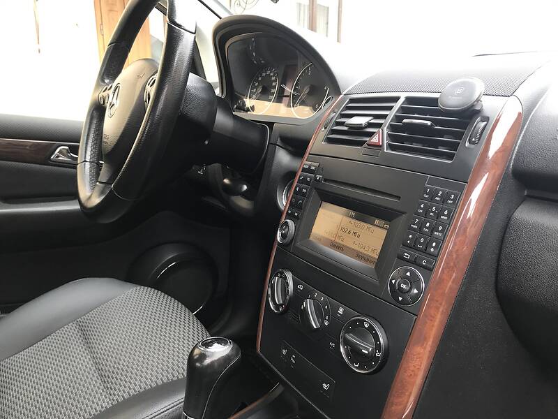 Хетчбек Mercedes-Benz A-Class 2009 в Івано-Франківську