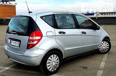 Хэтчбек Mercedes-Benz A-Class 2006 в 