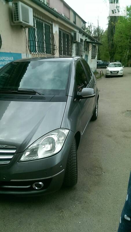 Хэтчбек Mercedes-Benz A-Class 2010 в Одессе