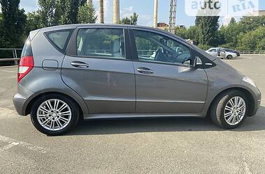 Хэтчбек Mercedes-Benz A-Class 2008 в Киеве