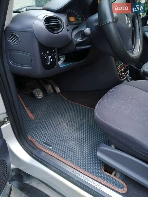 Хэтчбек Mercedes-Benz A-Class 2001 в Гнивани