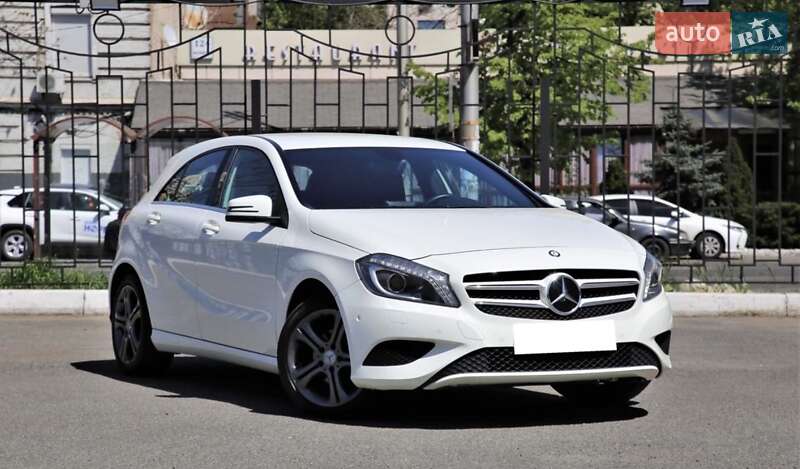 Хэтчбек Mercedes-Benz A-Class 2013 в Киеве