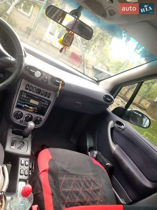 Хэтчбек Mercedes-Benz A-Class 2003 в Ужгороде фото 7 Хэтчбек Mercedes-Benz A-Class 2003 в Ужгороде