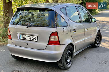 Хэтчбек Mercedes-Benz A-Class 2000 в 