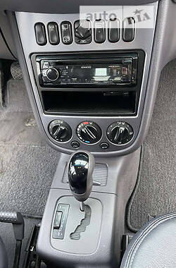 Хэтчбек Mercedes-Benz A-Class 2003 в 