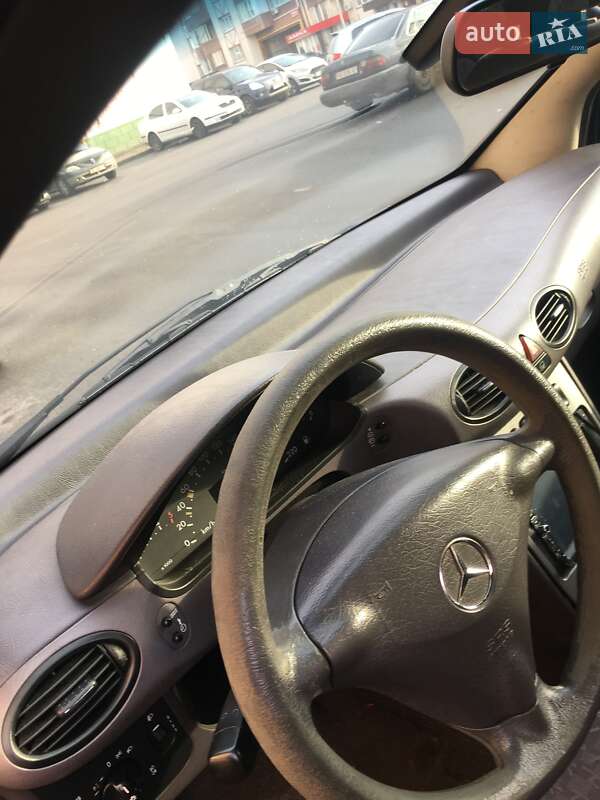 Хэтчбек Mercedes-Benz A-Class 2003 в Киеве