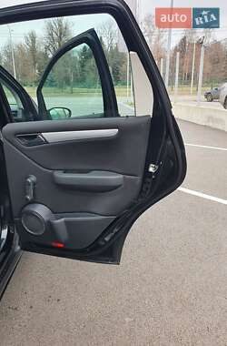 Хэтчбек Mercedes-Benz A-Class 2004 в 