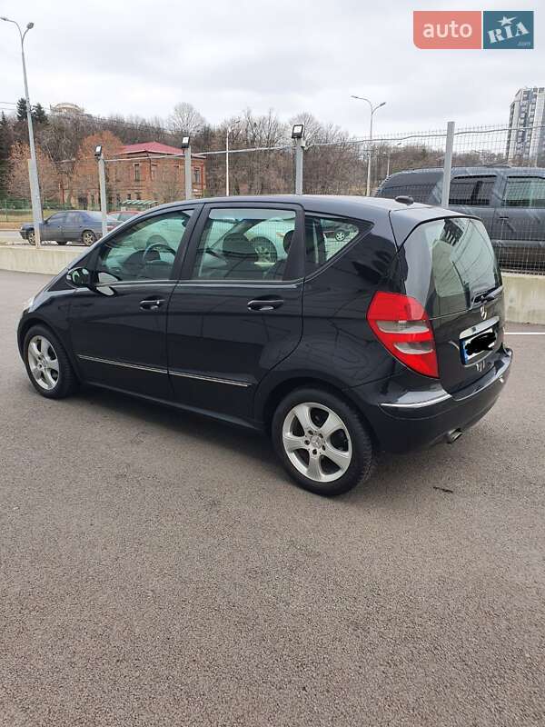 Хэтчбек Mercedes-Benz A-Class 2004 в Харькове
