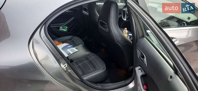 Хэтчбек Mercedes-Benz A-Class 2014 в Луцке фото 5 Хэтчбек Mercedes-Benz A-Class 2014 в Луцке