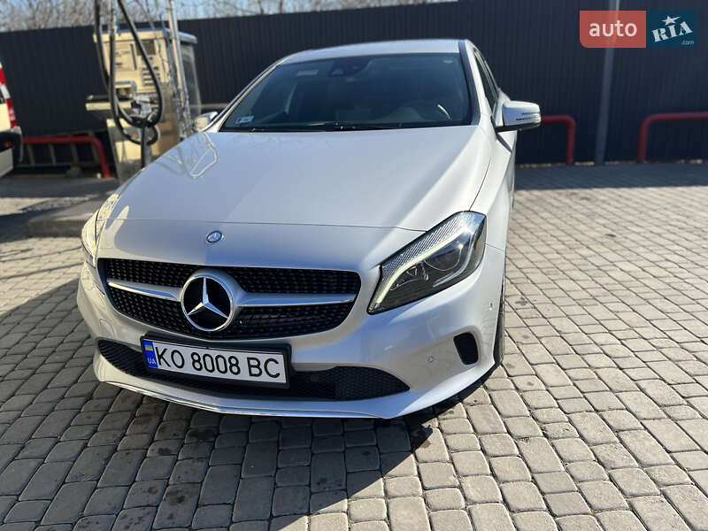 Хэтчбек Mercedes-Benz A-Class 2016 в Берегово