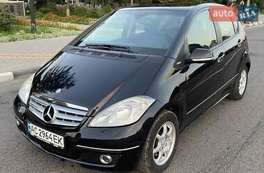 Хэтчбек Mercedes-Benz A-Class 2008 в 
