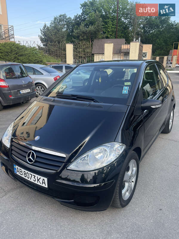 Хэтчбек Mercedes-Benz A-Class 2006 в 