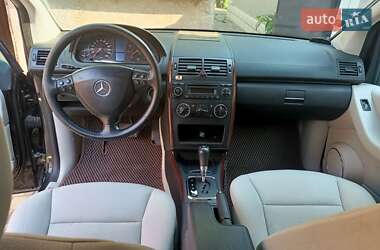 Хэтчбек Mercedes-Benz A-Class 2007 в 