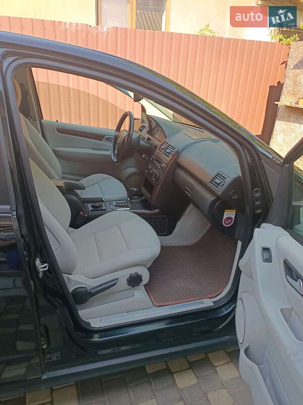 Хэтчбек Mercedes-Benz A-Class 2007 в Раздельной