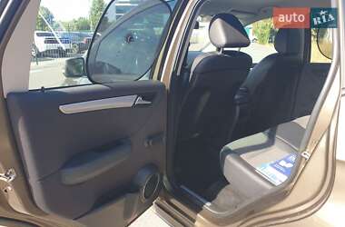 Хэтчбек Mercedes-Benz A-Class 2011 в 