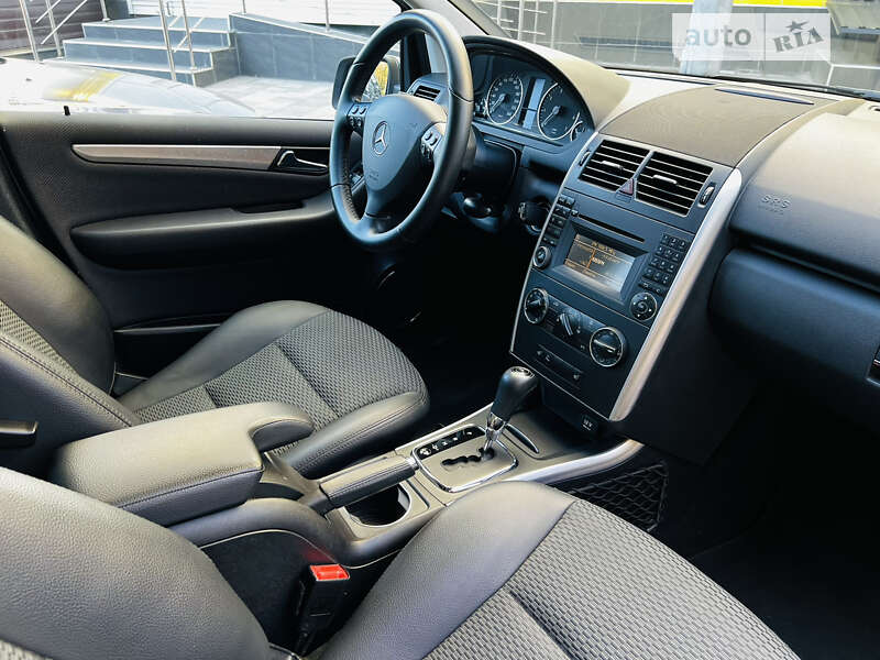 Хэтчбек Mercedes-Benz A-Class 2010 в Киеве