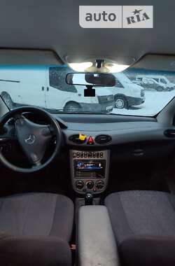 Хэтчбек Mercedes-Benz A-Class 2003 в Киеве
