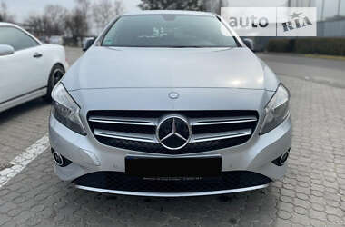 Mercedes-Benz A-Class 2015 Mercedes-Benz A-Class 2015