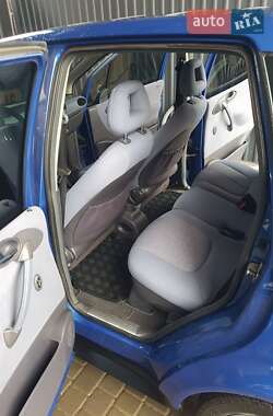 Хетчбек Mercedes-Benz A-Class 1999 в 