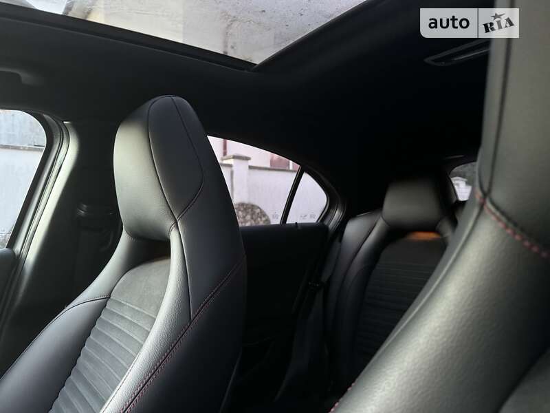 Хэтчбек Mercedes-Benz A-Class 2012 в Мукачево