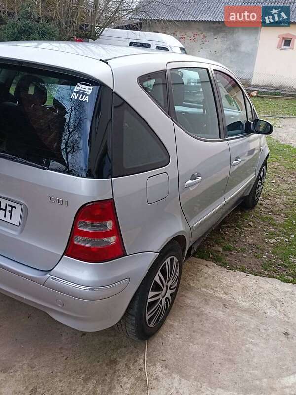 Хэтчбек Mercedes-Benz A-Class 2001 в Стрые