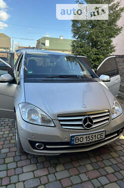 Mercedes-Benz A-Class 2011