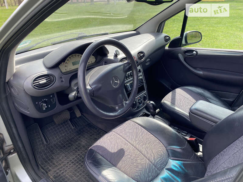 Хэтчбек Mercedes-Benz A-Class 2002 в Александрие
