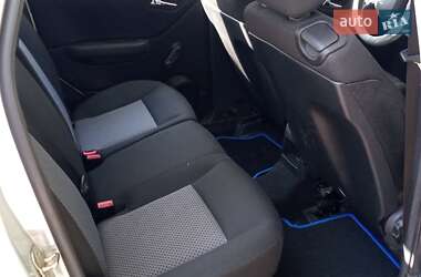Хэтчбек Mercedes-Benz A-Class 2006 в 