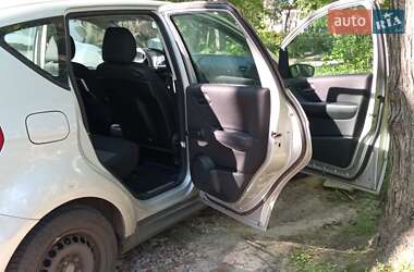 Хэтчбек Mercedes-Benz A-Class 2006 в 