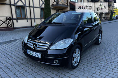 Mercedes-Benz A-Class 2011