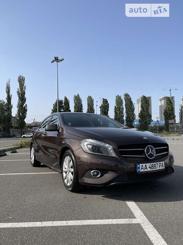 Mercedes-Benz A-Class 2015