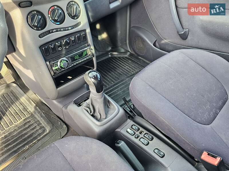 Хетчбек Mercedes-Benz A-Class 1999 в Чернівцях