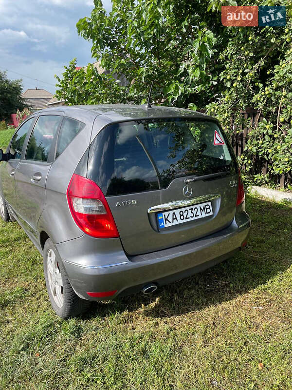 Хэтчбек Mercedes-Benz A-Class 2010 в Киеве