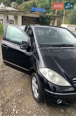 Хэтчбек Mercedes-Benz A-Class 2004 в 