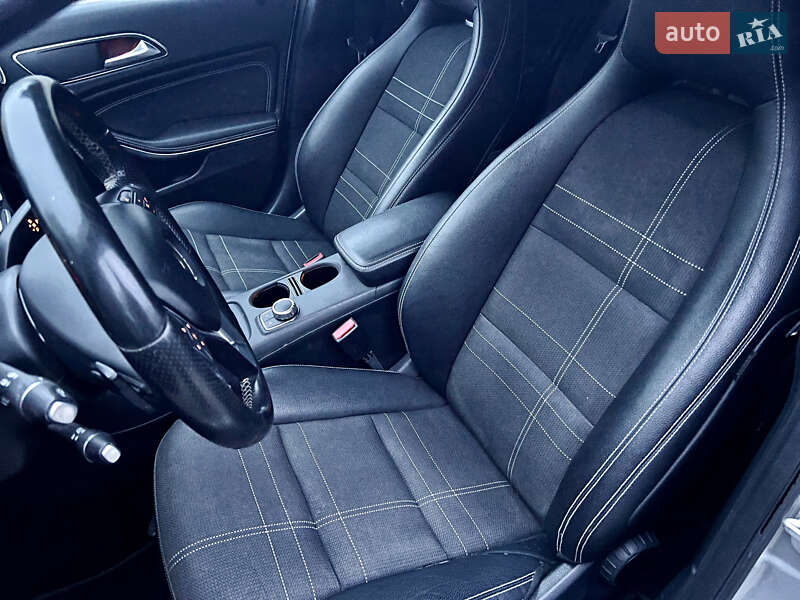 Хэтчбек Mercedes-Benz A-Class 2015 в Львове фото 24 Хэтчбек Mercedes-Benz A-Class 2015 в Львове