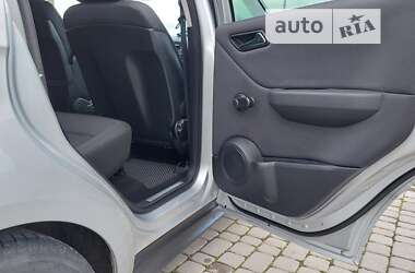 Хэтчбек Mercedes-Benz A-Class 2010 в 