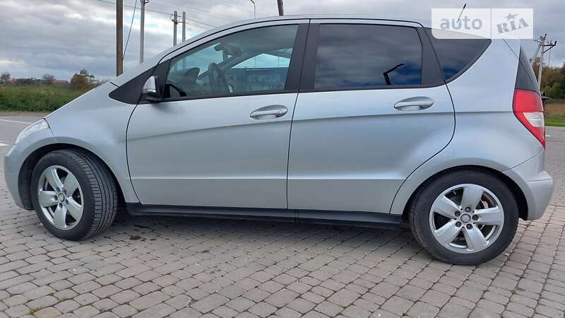 Хетчбек Mercedes-Benz A-Class 2010 в Нововолинську