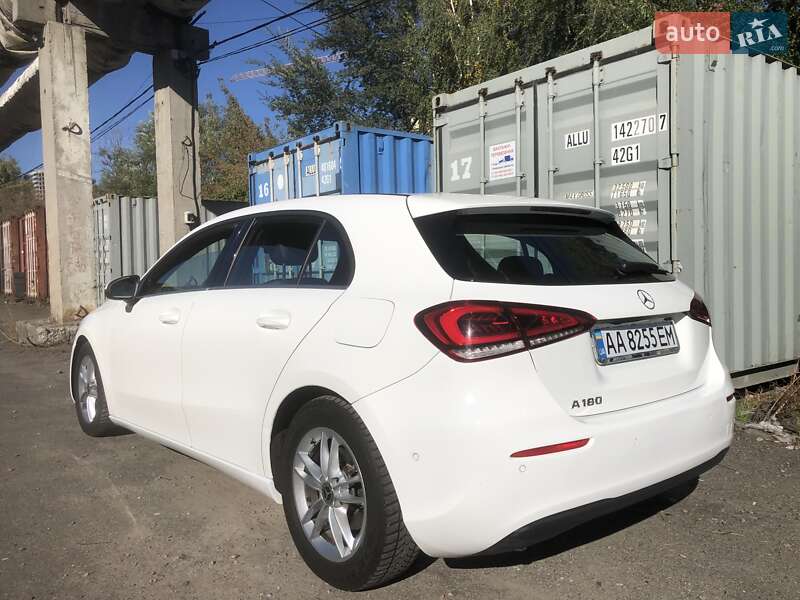 Хетчбек Mercedes-Benz A-Class 2018 в Києві