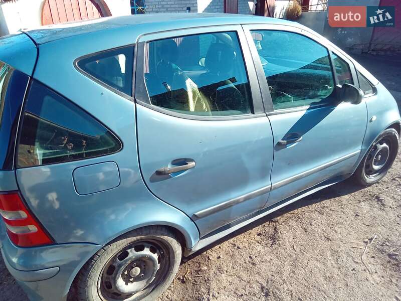 Хэтчбек Mercedes-Benz A-Class 2002 в Владимире