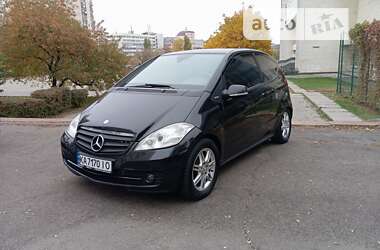 Хэтчбек Mercedes-Benz A-Class 2010 в Киеве