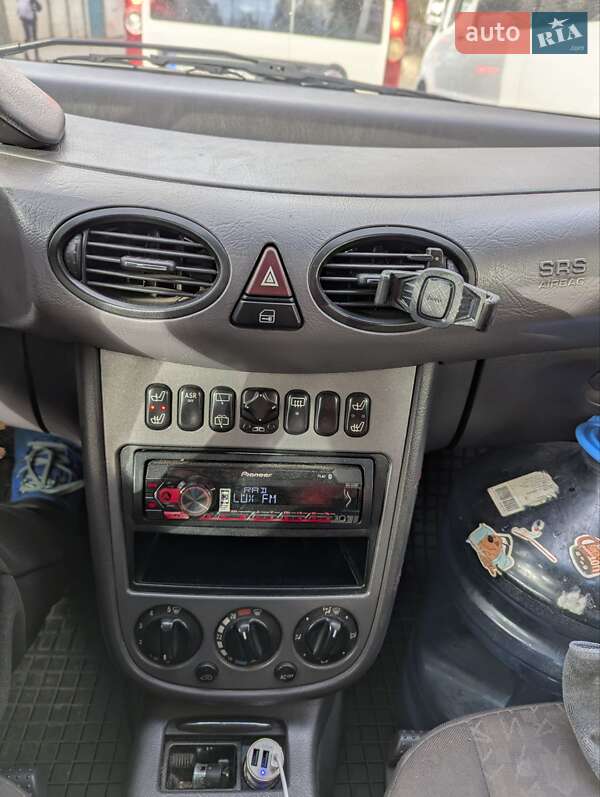 Хэтчбек Mercedes-Benz A-Class 2003 в Львове