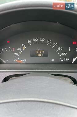 Хэтчбек Mercedes-Benz A-Class 2003 в 
